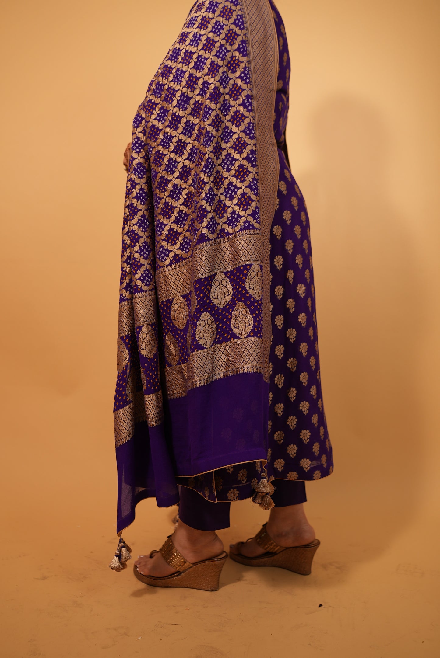 Karuna Banarasi Full Suit Set