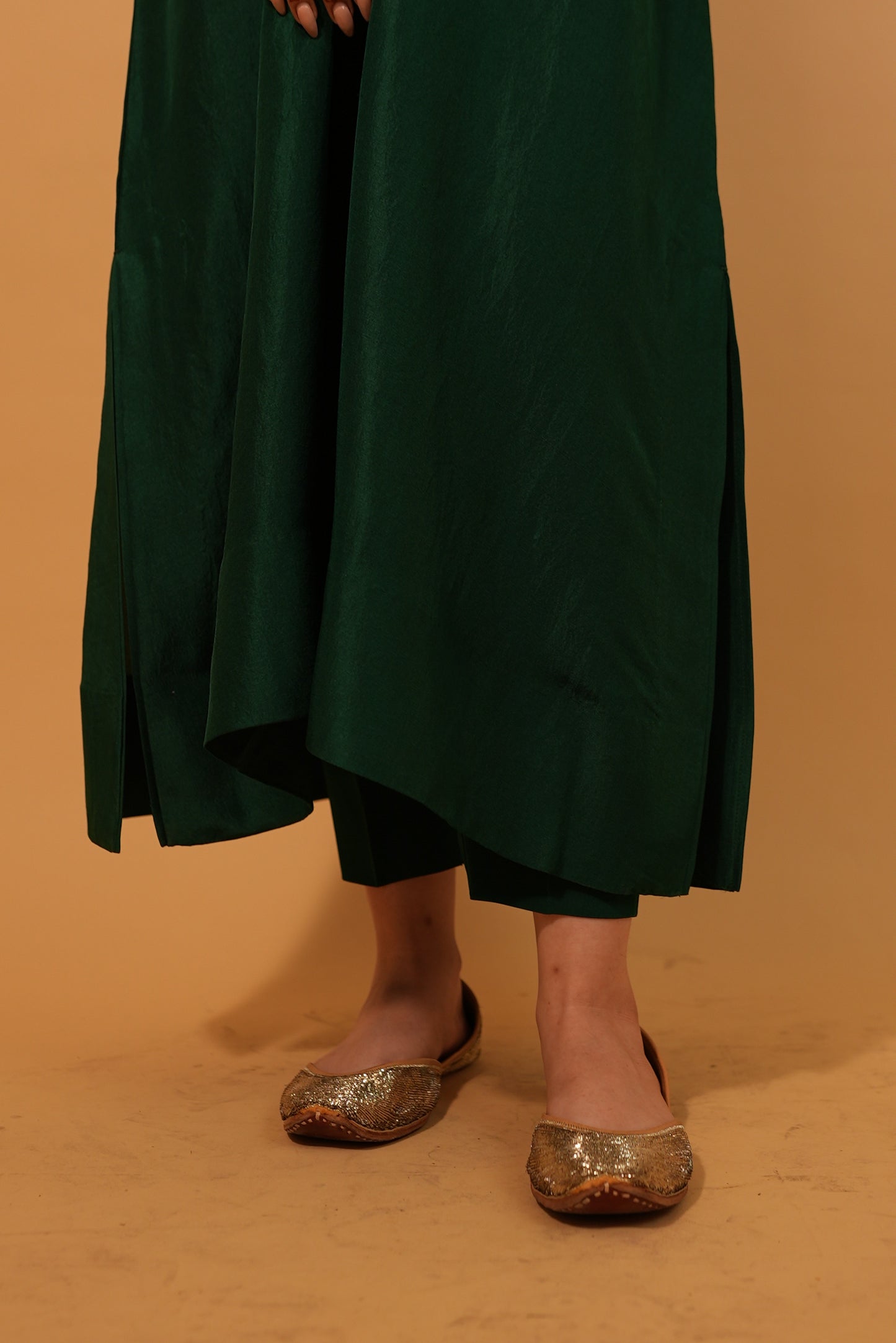 Chhavi Kaftan Set