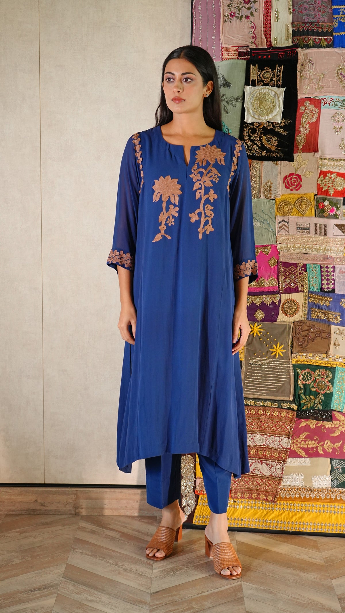 Shahana Full Suit Set