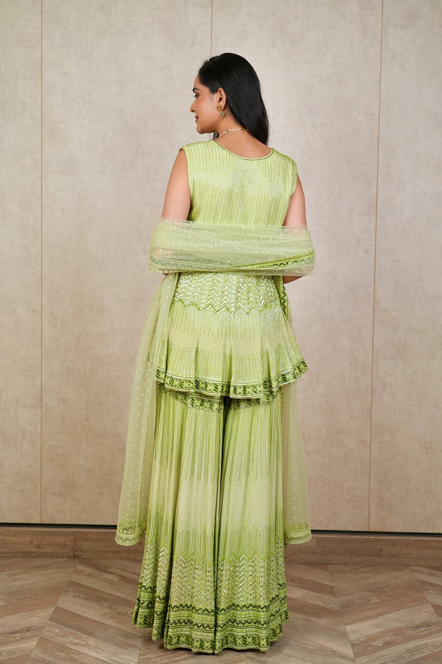 Angooraa Sharara set