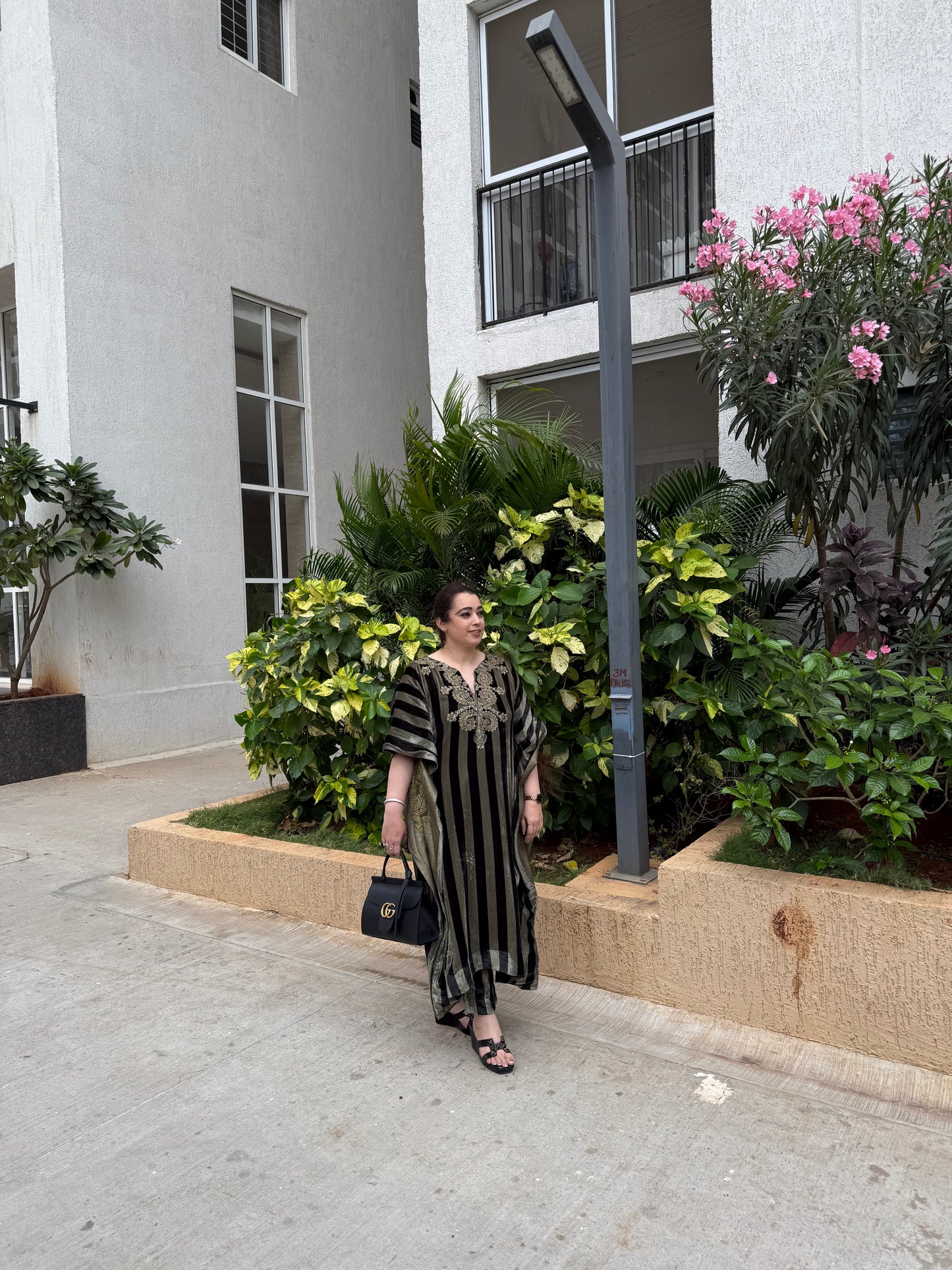 Zareen Velvet Kaftan