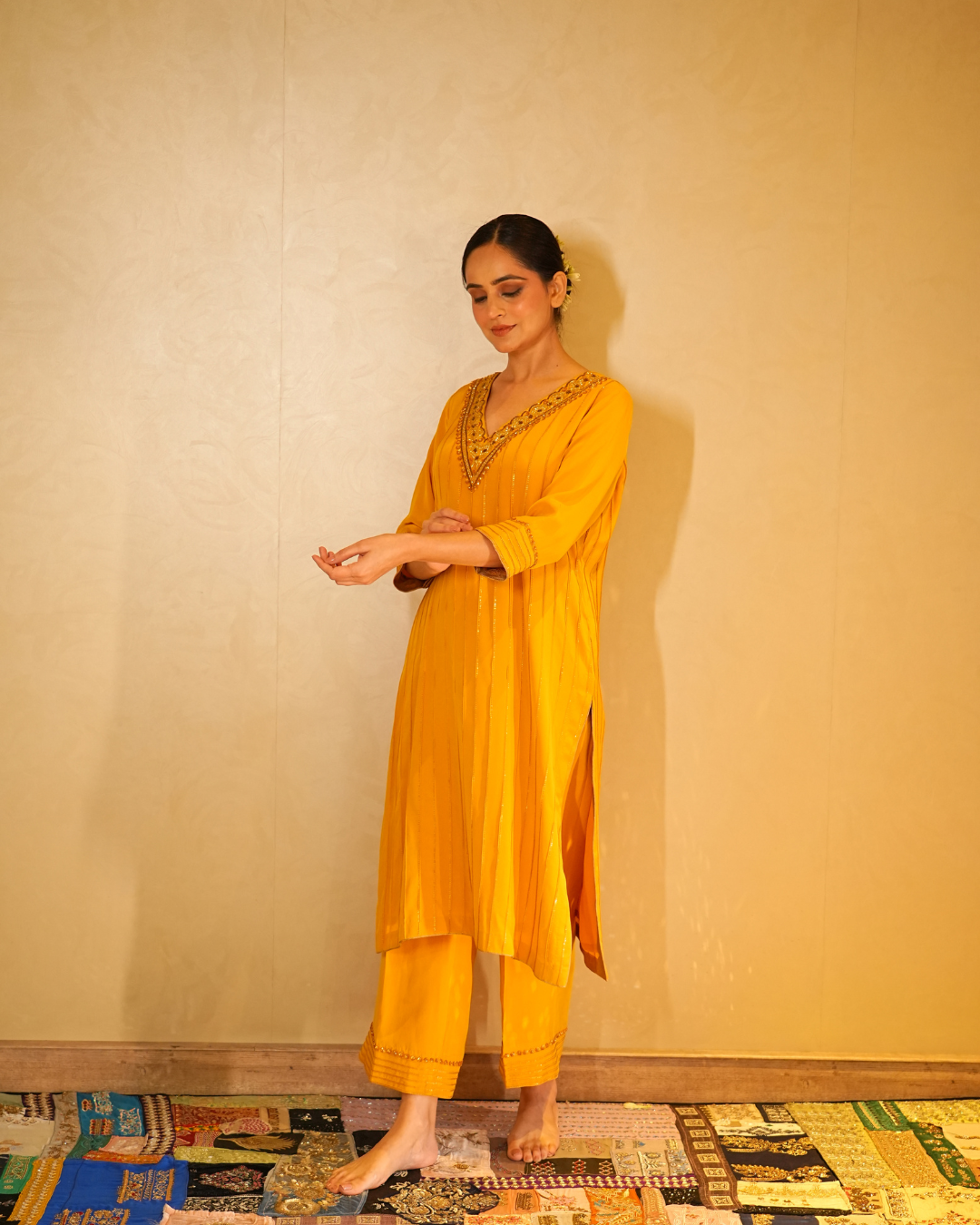 Sunehri Full Suit Set